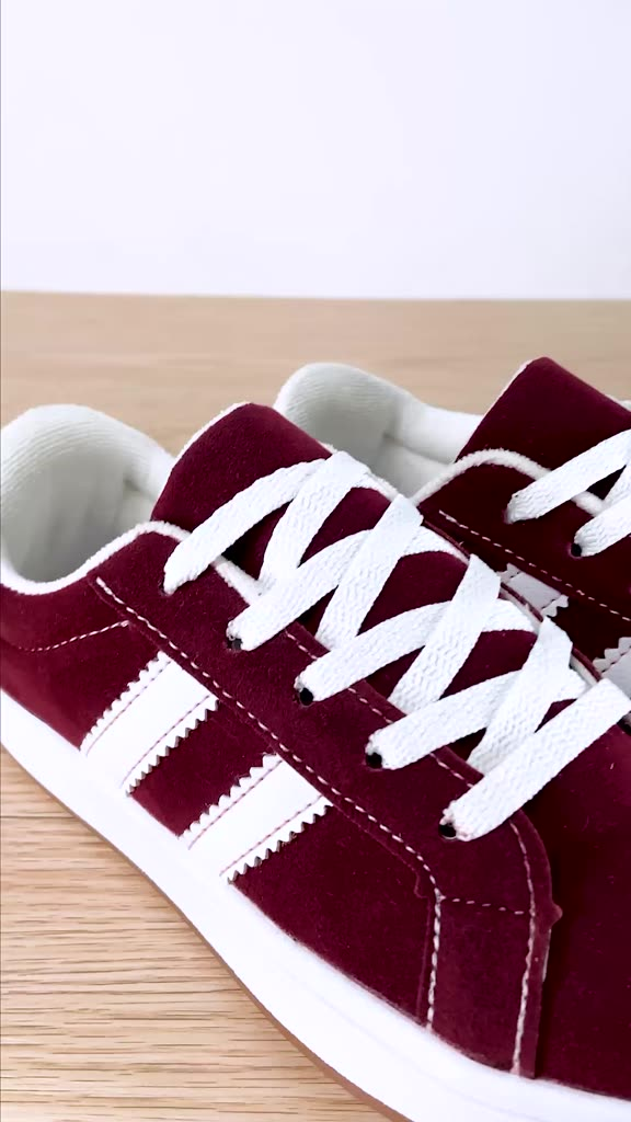 Tênis Feminino Parvaneh Casual Estilo Retrô em Camurça Leve e Confortavel