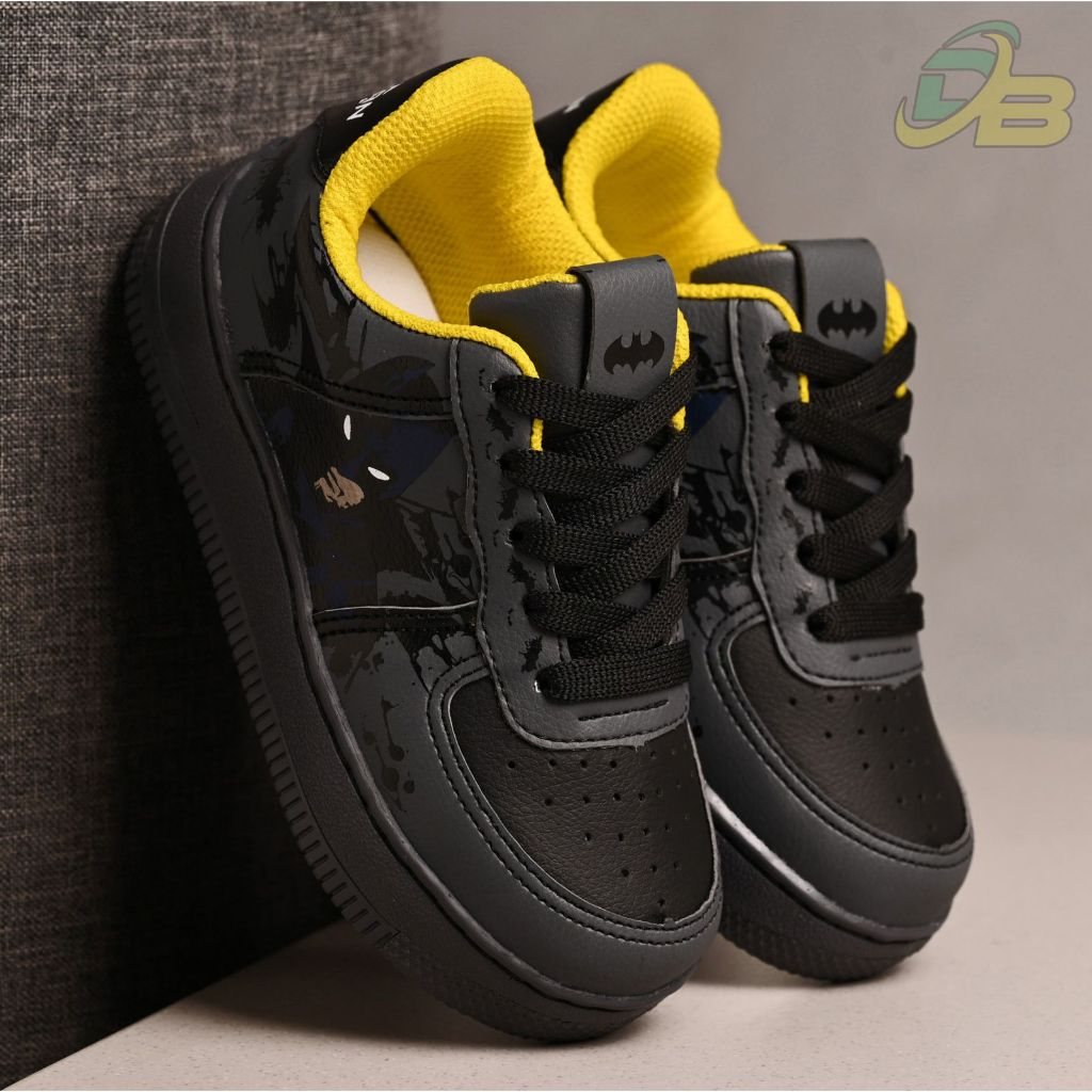 Tenis Infantil E Bebe Batman E Aranha Meninos Masculino Escolar 20ao33